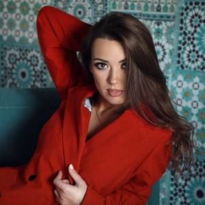 Meet your Posher, Alexandra